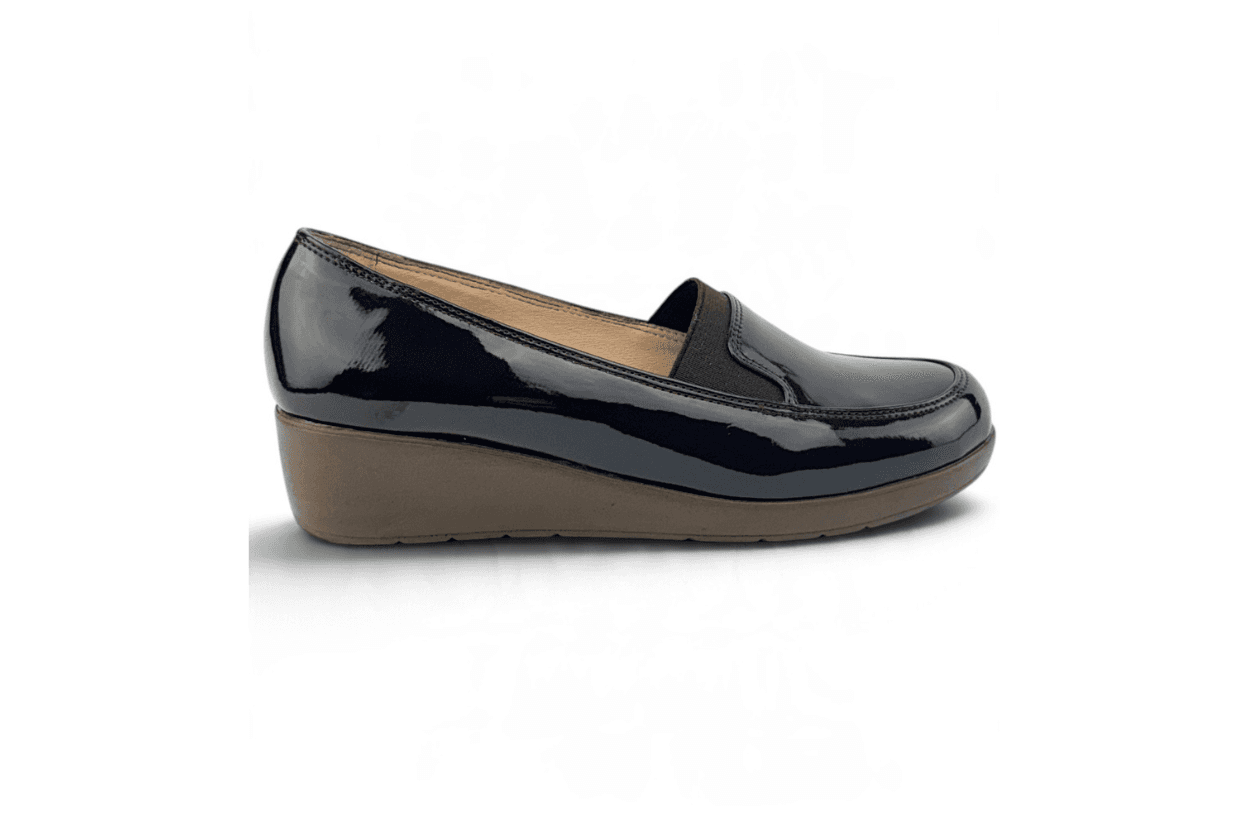 Chaussures compensés, chic en cuir RV110